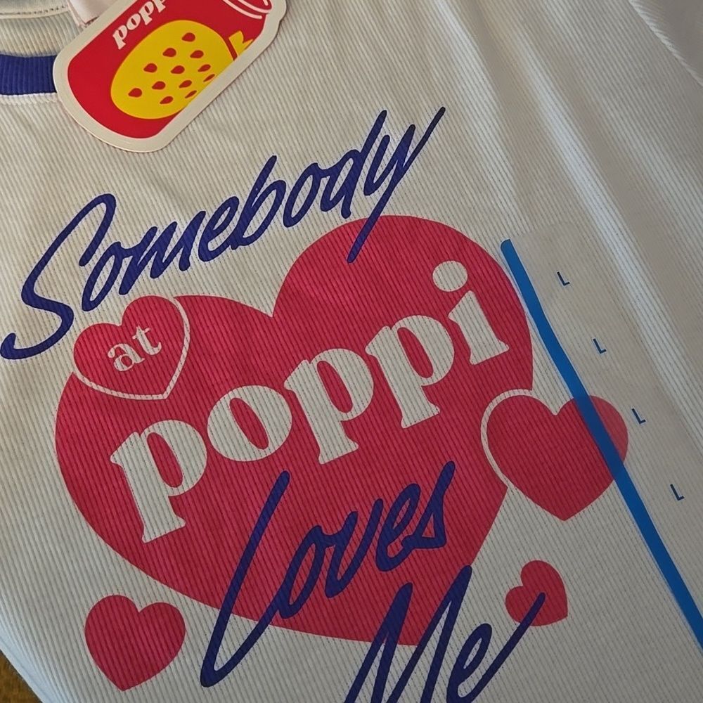 Poppi Soda White Purple crop top T-Shirt Womens L NWT Target Collab Graphic - Picture 11 of 12